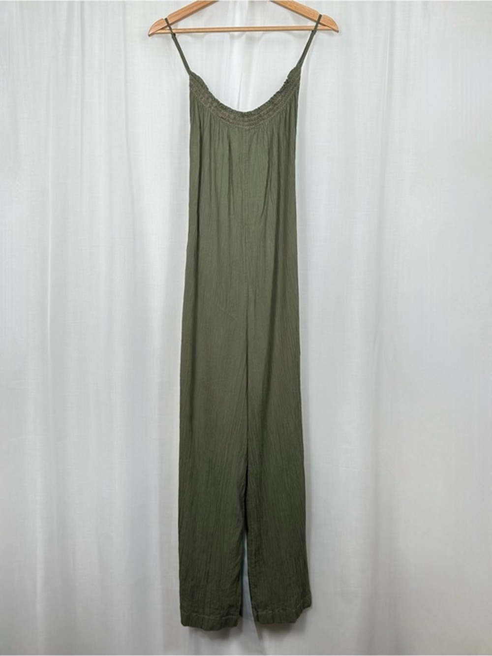 Treasure & Bond Crinkle Drop Crotch Wide Leg Jumpsuit Large Green Slouchy Boho